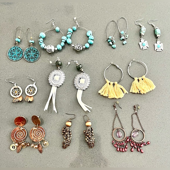 Vintage Earring Lot 10 Pairs Pierced Earrings Fun Boho Style. All in great shape - Picture 3 of 5